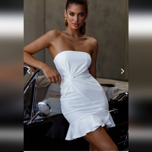 SELFIE LESLIE PROM QUEEN BANDEAU MINI DRESS WHITE - Picture 2 of 14